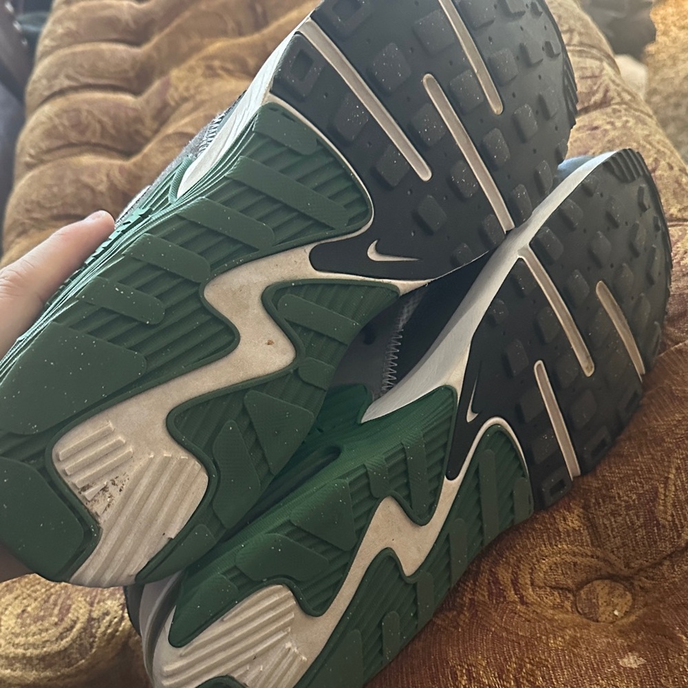 Nike Men's Black, Gray, and Green Sneakers - Picture 3 of 5